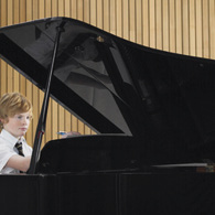 Flügel, Konzert, Wettbewerb